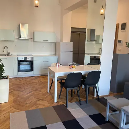 Casa Park Premium Free Parking Daire